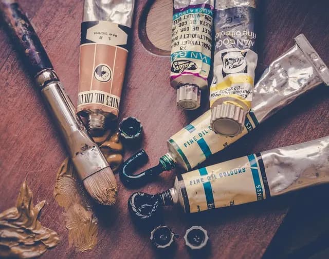 10 Astuces pour Stimuler votre Inspiration Artistique Durable